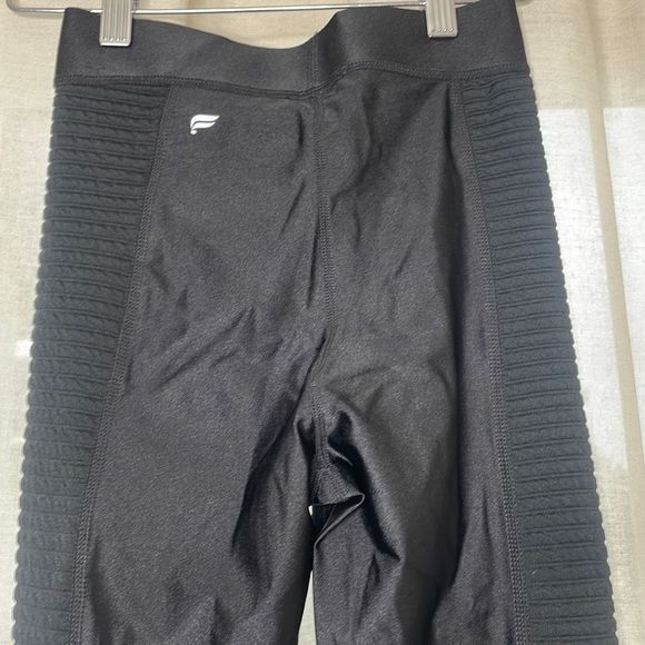 Fabletics ULTRA HIGH-WAISTED MOTION SHINE LEGGING | XXS/0-2 - Picture 7 of 8